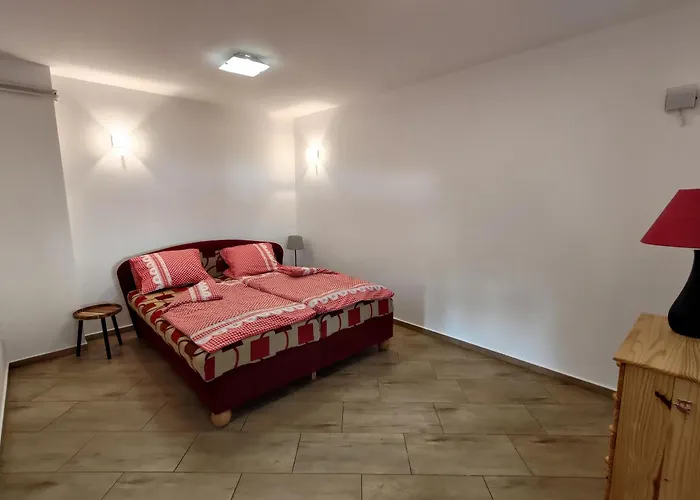 - žďársko Nyaraló Sázava